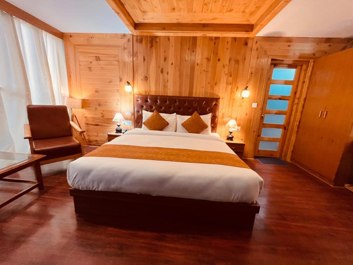 Hotel Winterline - Five Star Luxury Hotel Near Mall Road Manali Esterno foto