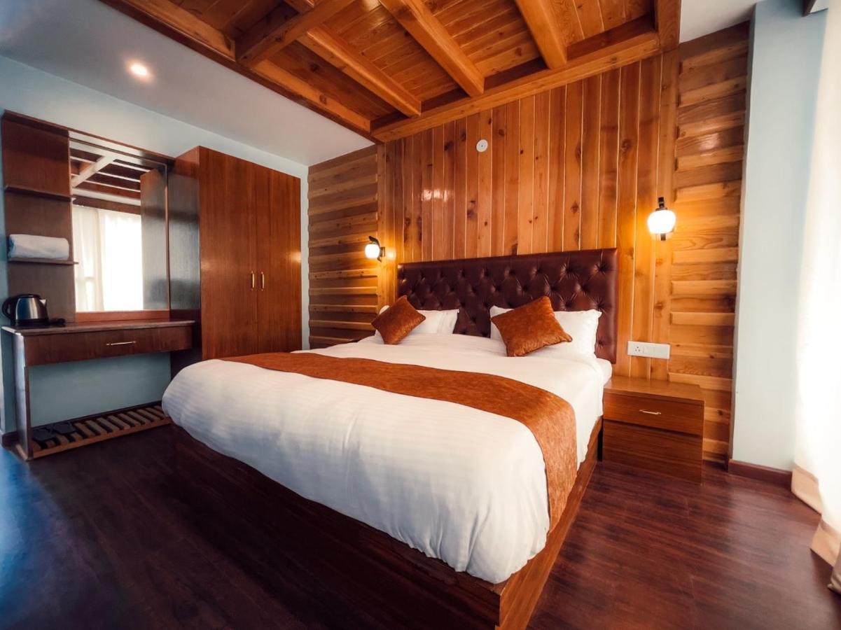 Hotel Winterline - Five Star Luxury Hotel Near Mall Road Manali Esterno foto