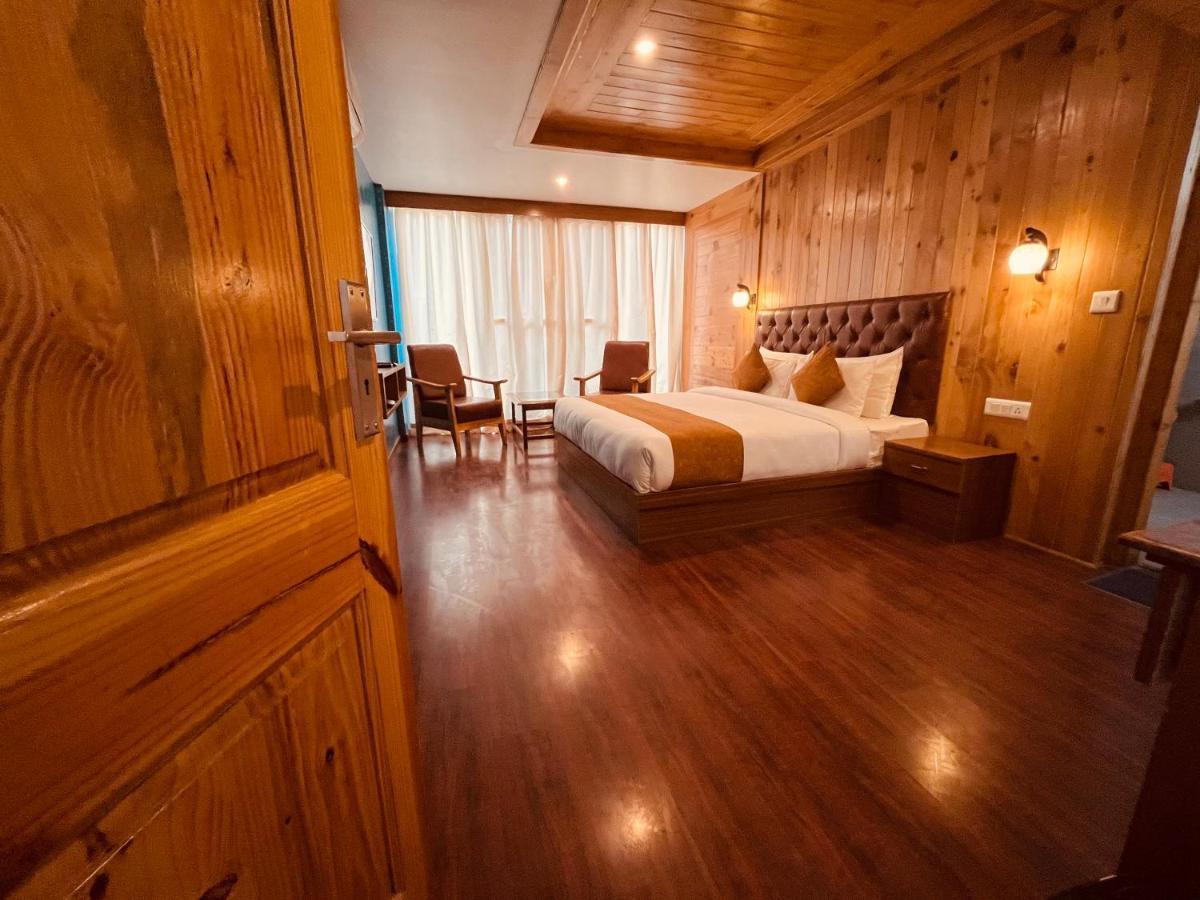 Hotel Winterline - Five Star Luxury Hotel Near Mall Road Manali Esterno foto