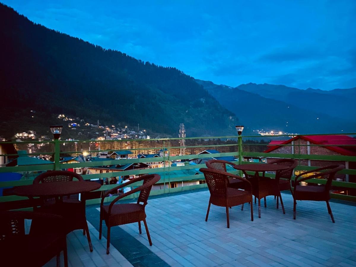 Hotel Winterline - Five Star Luxury Hotel Near Mall Road Manali Esterno foto