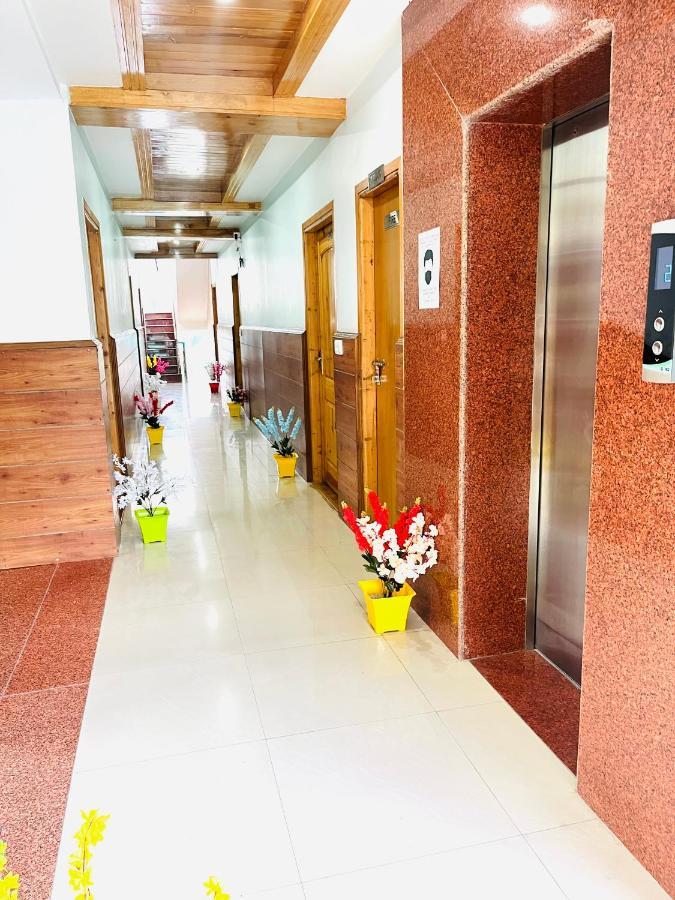Hotel Winterline - Five Star Luxury Hotel Near Mall Road Manali Esterno foto